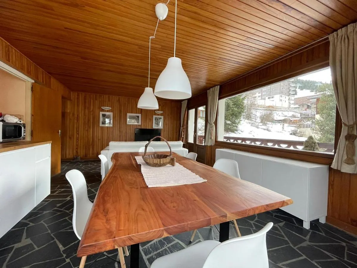 Lovely Apt Chalet Courchevel 1650