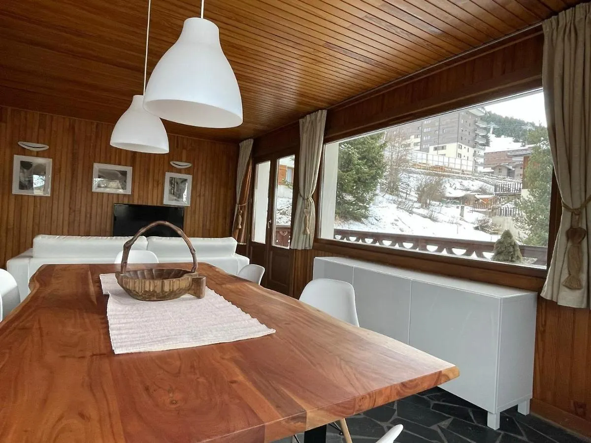 Lovely Apt Chalet Courchevel 1650
